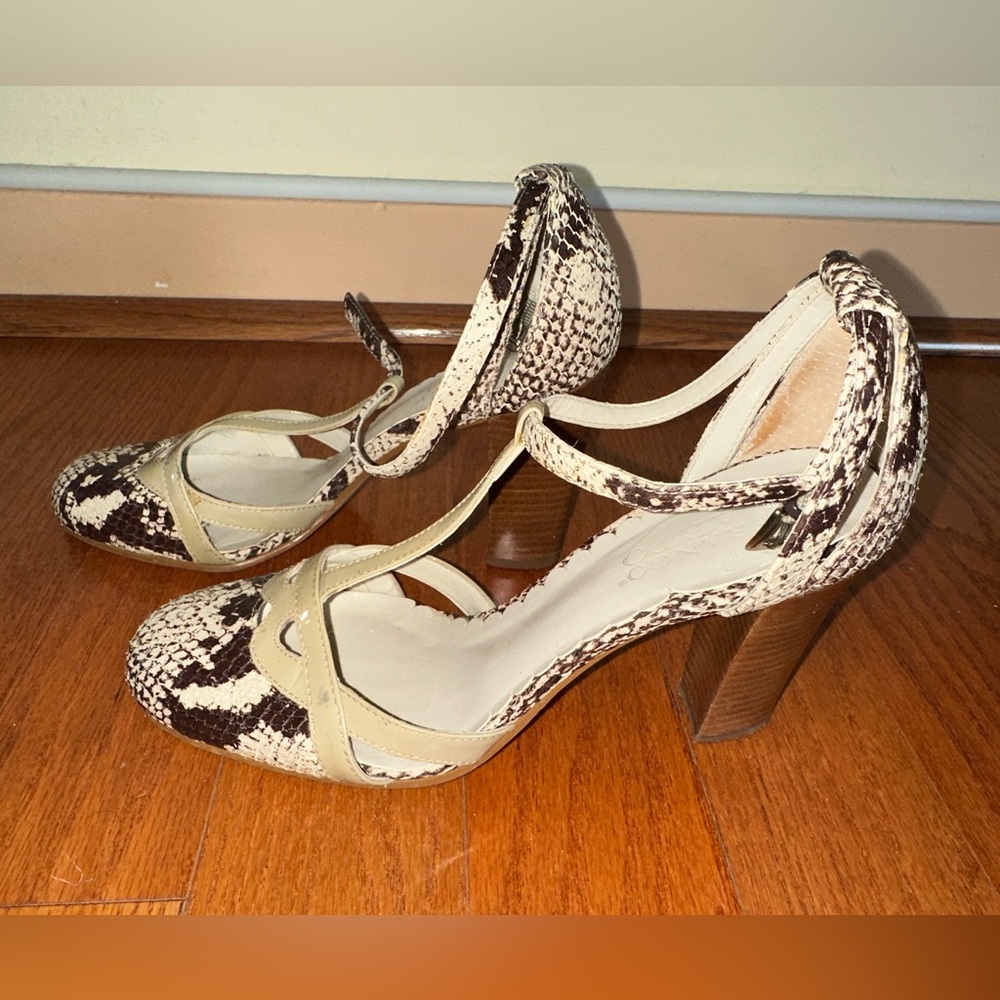 - FRANCO SARTO  snake leather Ankle Strap Heels- size- 7